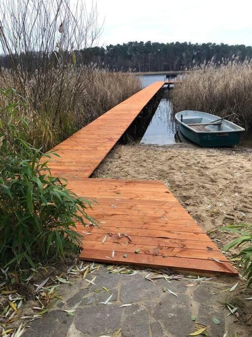 Penthouse Bernd Im Waldschloesschen Direkt Am See Wendisch Rietz Exterior foto